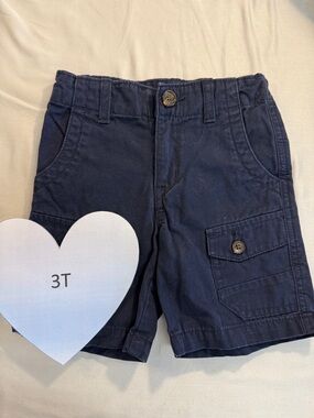 GAP  - dress shorts. Size 3